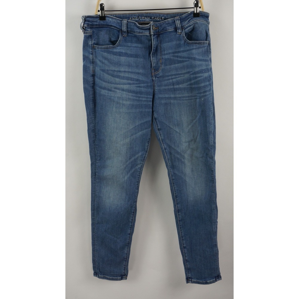 New ABOUND‎ Men's 32 x 32 Light Blue Distressed Denim Raw Hem Straight Leg Jeans